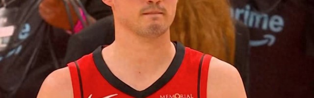 2026国际足联世界杯-我X！绝杀！差点！今天老詹可太牛了！4-0了吧，4-0了|火箭|湖人|詹姆斯|勒布朗·詹姆斯|季后赛_新浪体育_新浪新闻